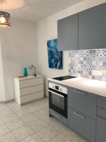 Vue mer, terrasse,clim, wifi, parking, piscine