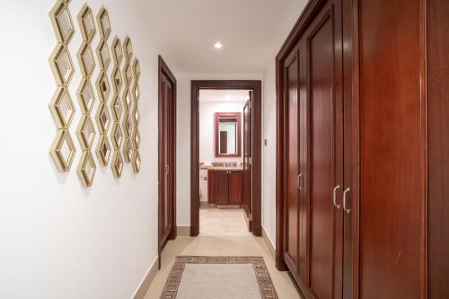 Gallery image of Durrani Homes - State Of The Art Living At Old Town 1 Bed in Dubai