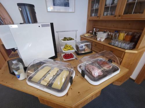 Jídlo v hotelu nebo okolí