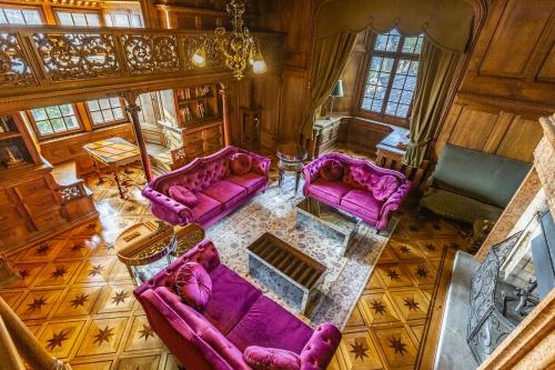 Χώρος καθιστικού στο Antique apartment in the XV century Castle