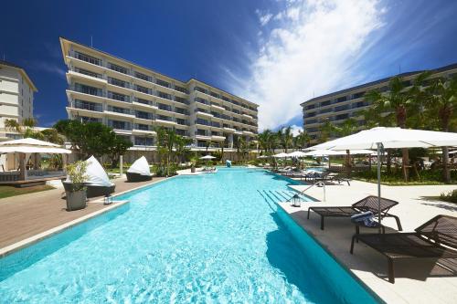 Poolen vid eller i närheten av ANA InterContinental Ishigaki Resort, an IHG Hotel