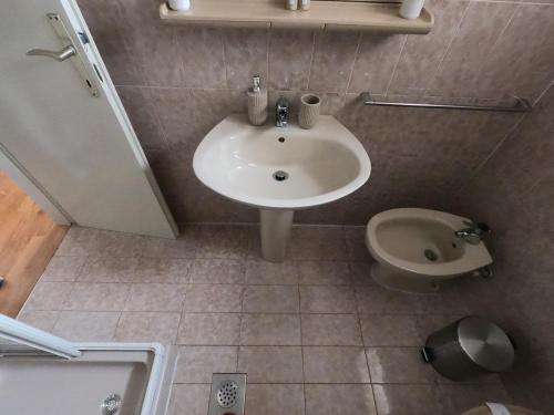 Φωτογραφία από το άλμπουμ του Rooms Jelena σε Primošten