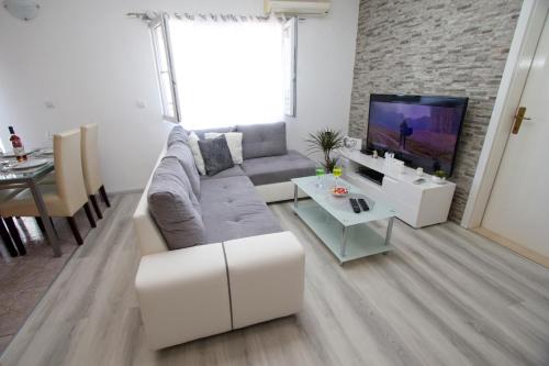 Apartment Toni