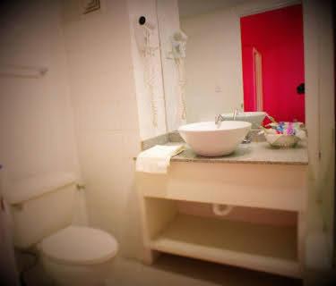 
A bathroom at Hotel Maracas Punta Cana
