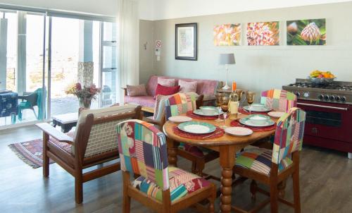 Posezení v ubytování Kaalvoet Self-Catering Apartments