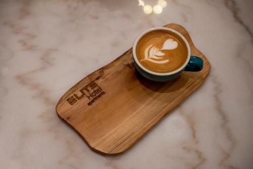 Φωτογραφία από το άλμπουμ του Elite Najran στο Najran