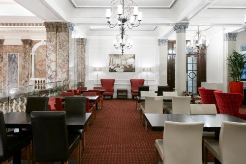 Gallery image of Club Quarters Hotel Trafalgar Square, London in London