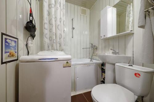 Kúpeľňa v ubytovaní Apartment Hanaka on Bratskaya 23