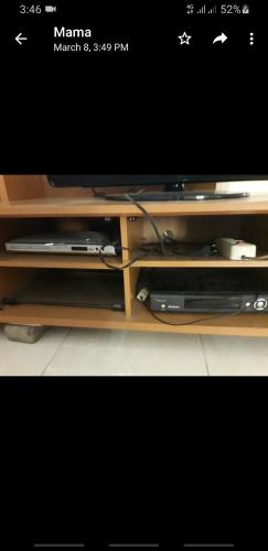 Fotografie z fotogalerie ubytování Villa Berastagi Resort V25 depan Kolam Renang v destinaci Berastagi