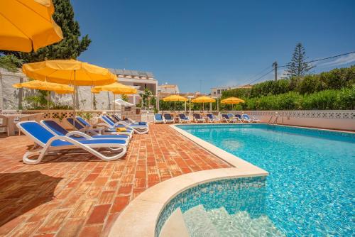 Apartment with Garden View in Luz