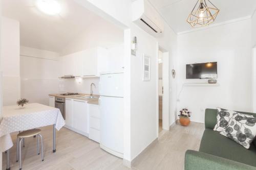 Gallery image of Apartments Maras in Makarska