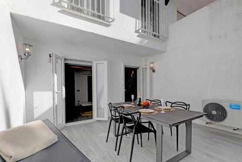 One bedroom apartment walking distance to Puerto Banus