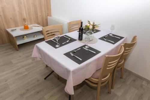 Φωτογραφία από το άλμπουμ του Apartmani Villa Paulo σε Starigrad-Paklenica
