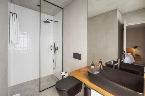 Koupelna v ubytování CASA DA ILHA - Slow Living Residence & Suites