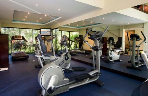Fitness centrum a/nebo fitness zařízení v ubytování Occidental Tamarindo - All Inclusive