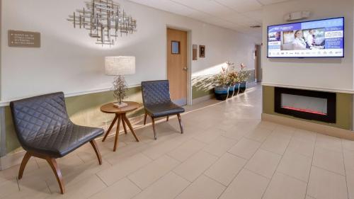 Best Western Rayne Inn – Photos 3