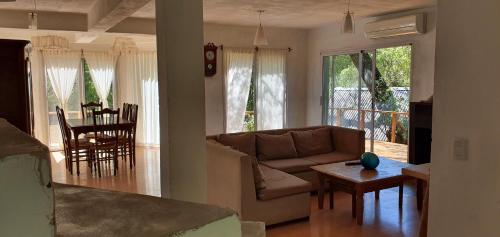 Gallery image of AMANU Casa Unica en el delta de Tigre a solo 5' para 25 personas in Tigre