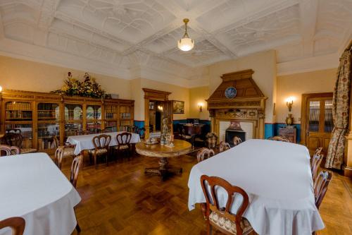 Ruang duduk di Pen-y-bryn Lodge