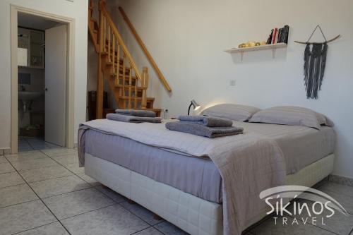 Ένα ή περισσότερα κρεβάτια σε δωμάτιο στο Anna's House