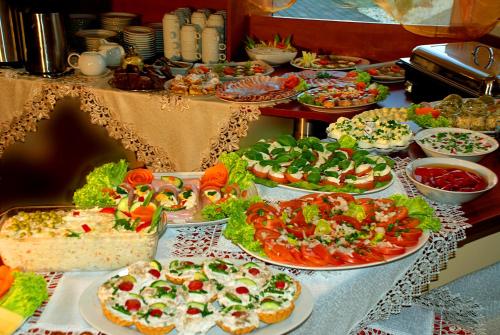 Jídlo v hotelu nebo okolí