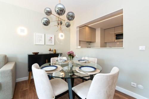 Av. da Liberdade comfortable apt with balcony