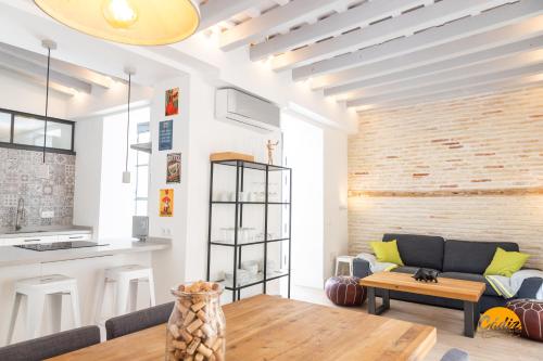 Tiles Home by Cadiz Time