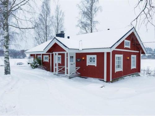 HirsjärviにあるHoliday Home Peltosirkku by Interhomeのギャラリーの写真