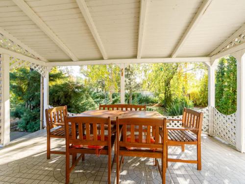 Zahrada ubytování Holiday Home Kiwi by Interhome
