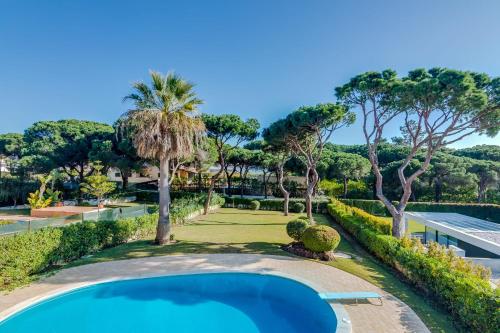 Villa Mimi by LovelyStay