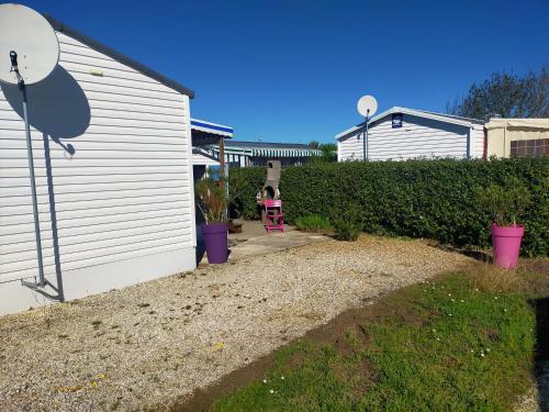 Photo de la galerie de l'établissement Camping Cap Soleil île d'Oléron 4 étoiles, à La Bétaudière