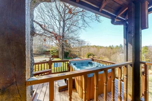 Rich Mountain Bungalow – Photos 2