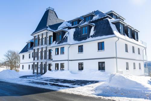 Astenblick Apartments Winterberg with sauna v zimě