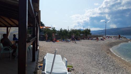 Fotografia z galérie ubytovania A4 apt with patio & sea view close to the beach v Trogiri