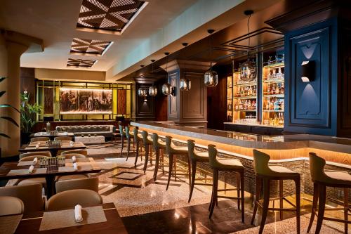 Atheneum Suite Hotel Image
