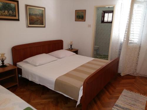Big apt w large terrace&great sea view close beach