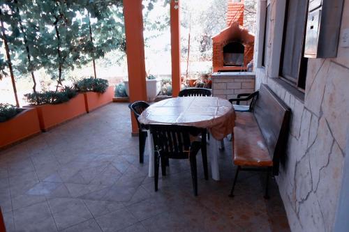 Μπαλκόνι ή βεράντα στο Apartments BISERKA (4232)