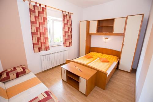 Posteľ alebo postele v izbe v ubytovaní House Lopar (73)