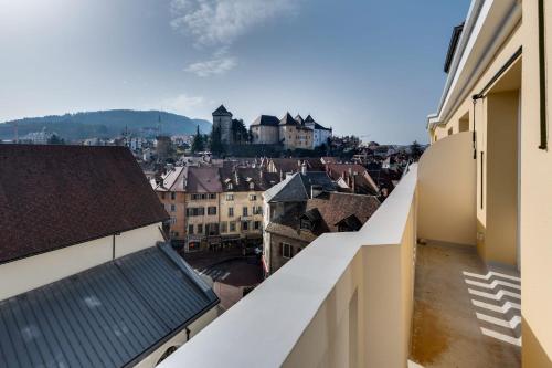 Le Panoramique - 75 sq m apartment with balcony in the heart of Annecy