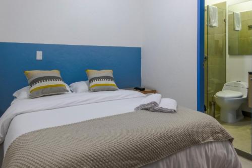 Baðherbergi á Hotel Azulado Jericó
