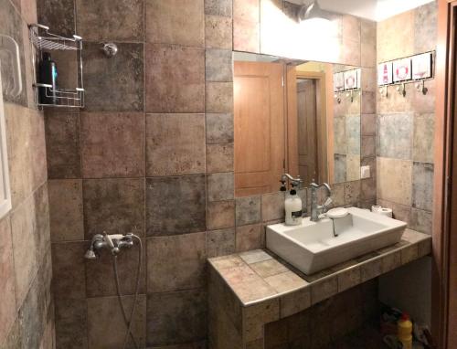 Phòng tắm tại Sxinias Resort