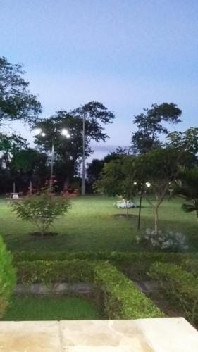 Taman di luar Flat Winterville Residence Gravatá