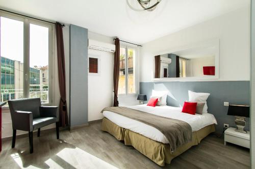 Postel nebo postele na pokoji v ubytování Florella République Apartment