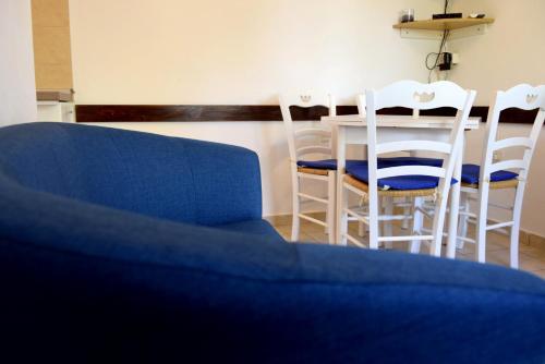 MiraMar Gardenn Apartmment – Photos 4