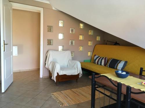 Katil atau katil-katil dalam bilik di Rozsé Apartman-tetőtér