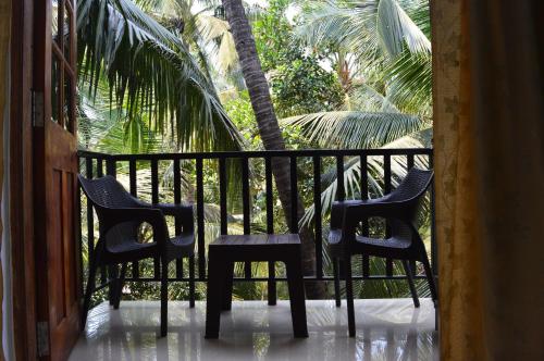 Balkoni atau teres di Sabinas Goa
