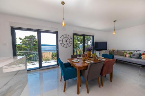 Gloria Luxury Suite Apartment