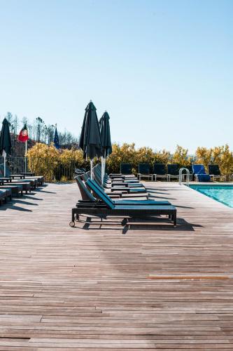 Bazén v ubytování Monchique Resort & Spa nebo v jeho okolí
