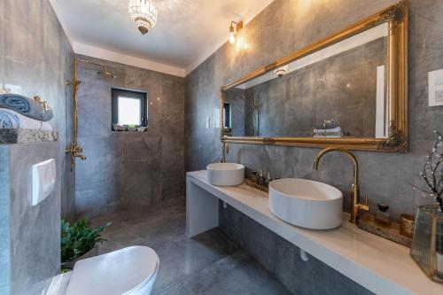 Gloria Luxury Suite Apartment