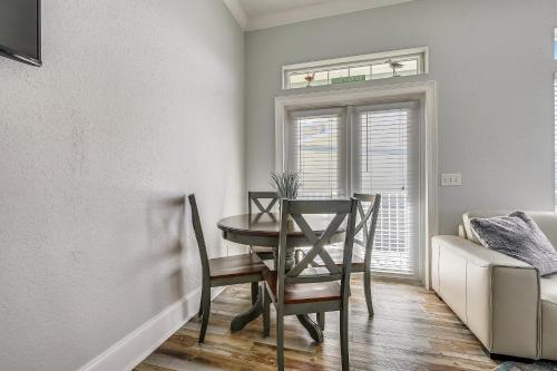 C Dreams by Book That Condo – Photos 3