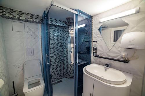 Koupelna v ubytování Spa Lux Apartmani
